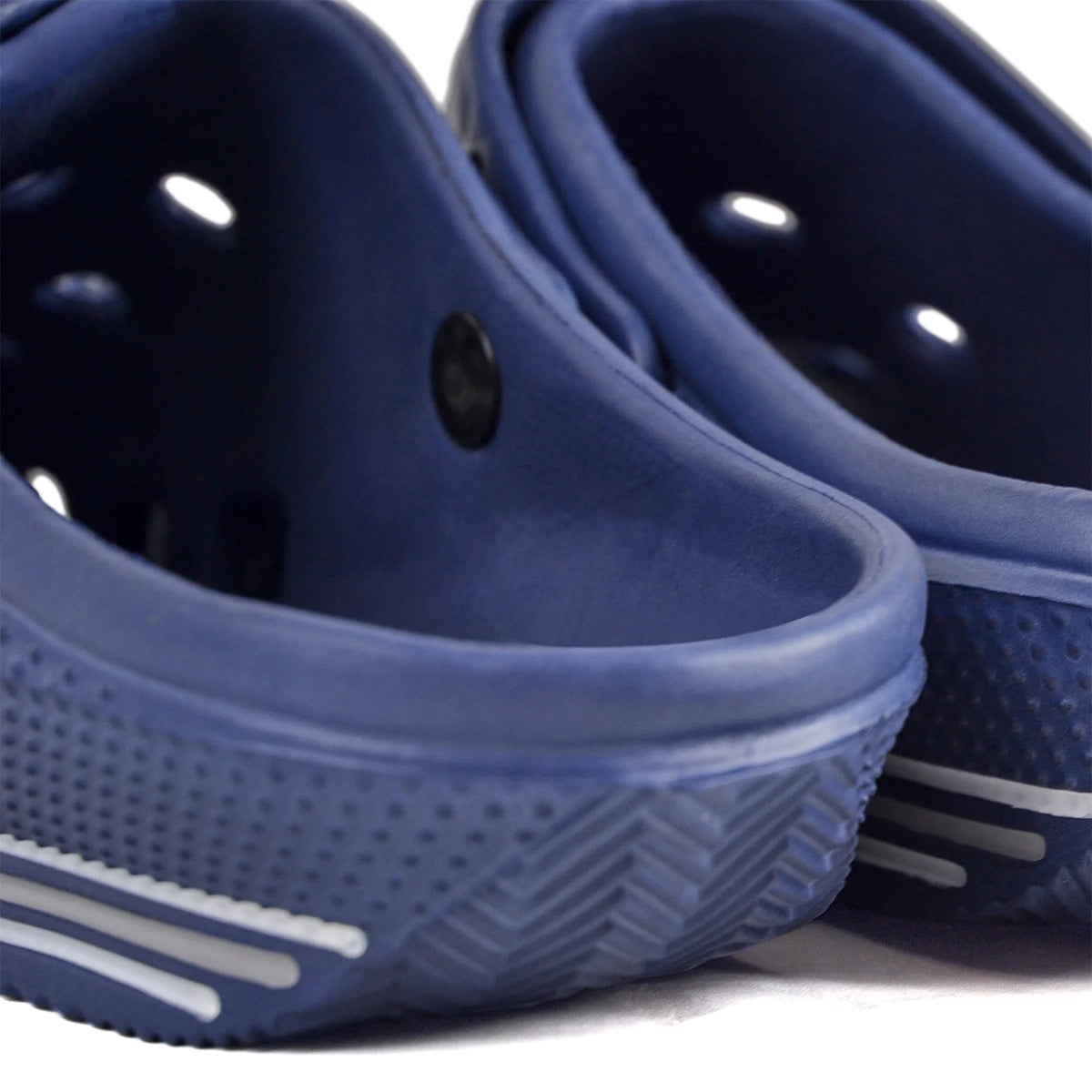 Men's Slip On Anti-slip Clogs J95357