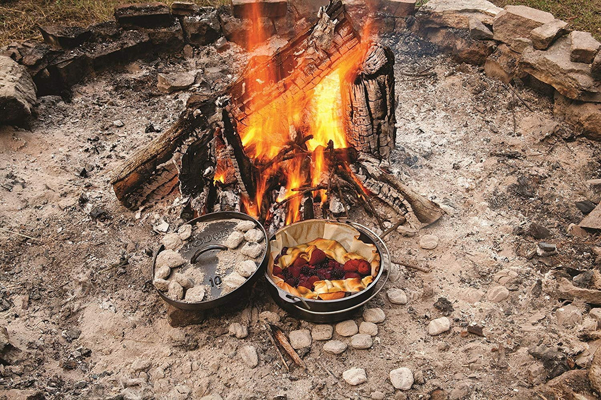 Cast Iron Camp Dutch Oven, 4-Quart K485