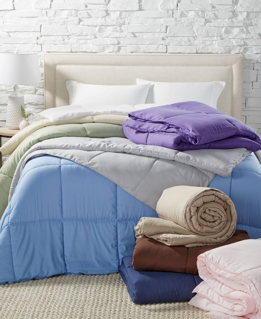 Twin Lightweight Microfiber Down Alternative Comforter A979