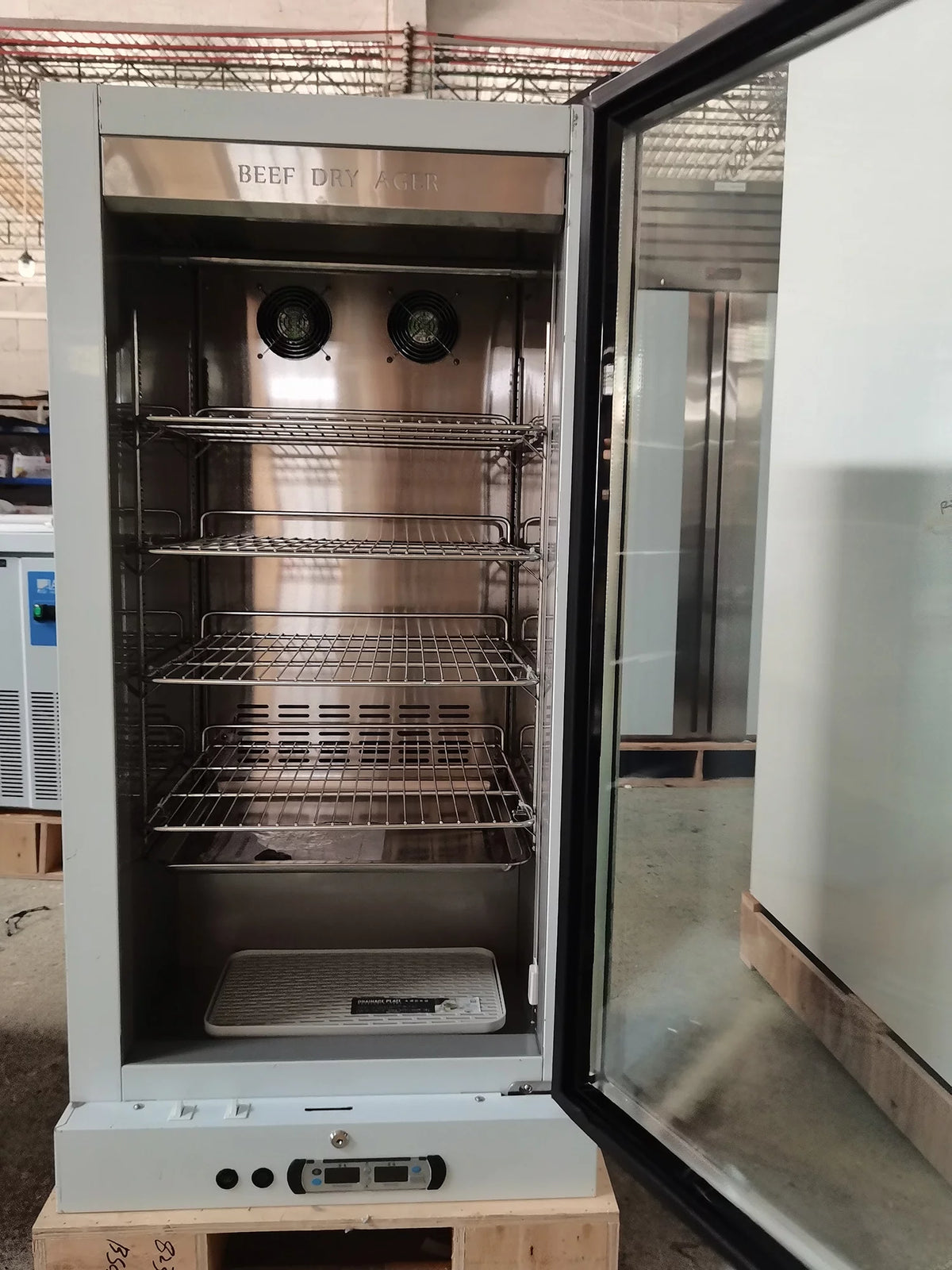 Commercial Dry Aged Beef Fridge, 268L, 4 Tiers L766