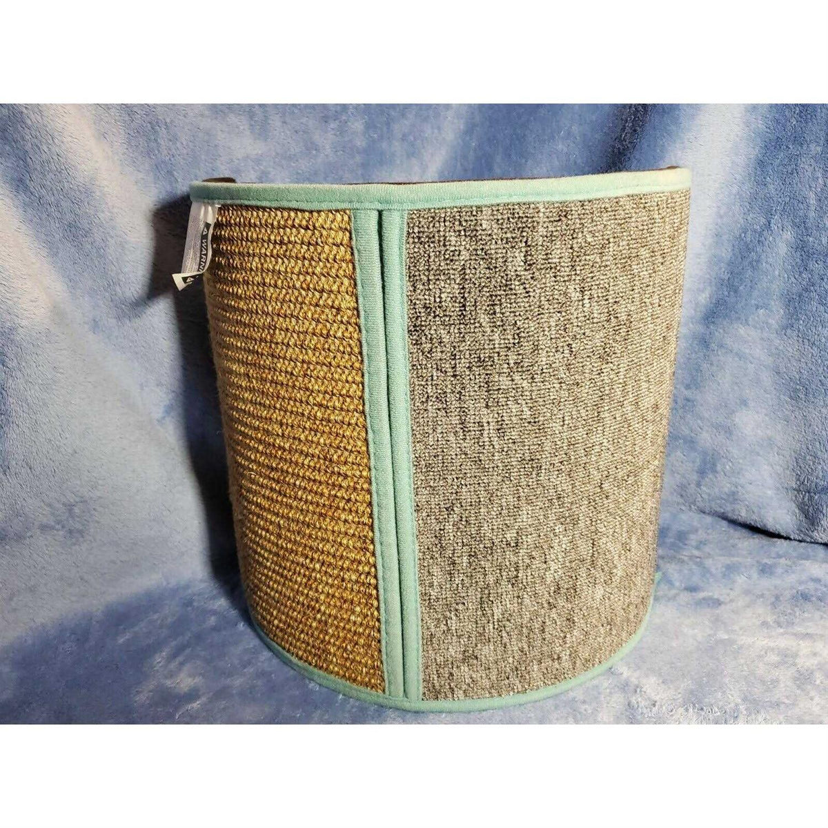 Cat Scratcher Y453