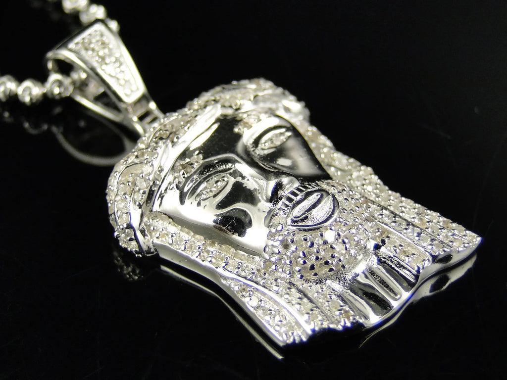 White Gold Finish Jesus Piece Pendant And Chain Q7618