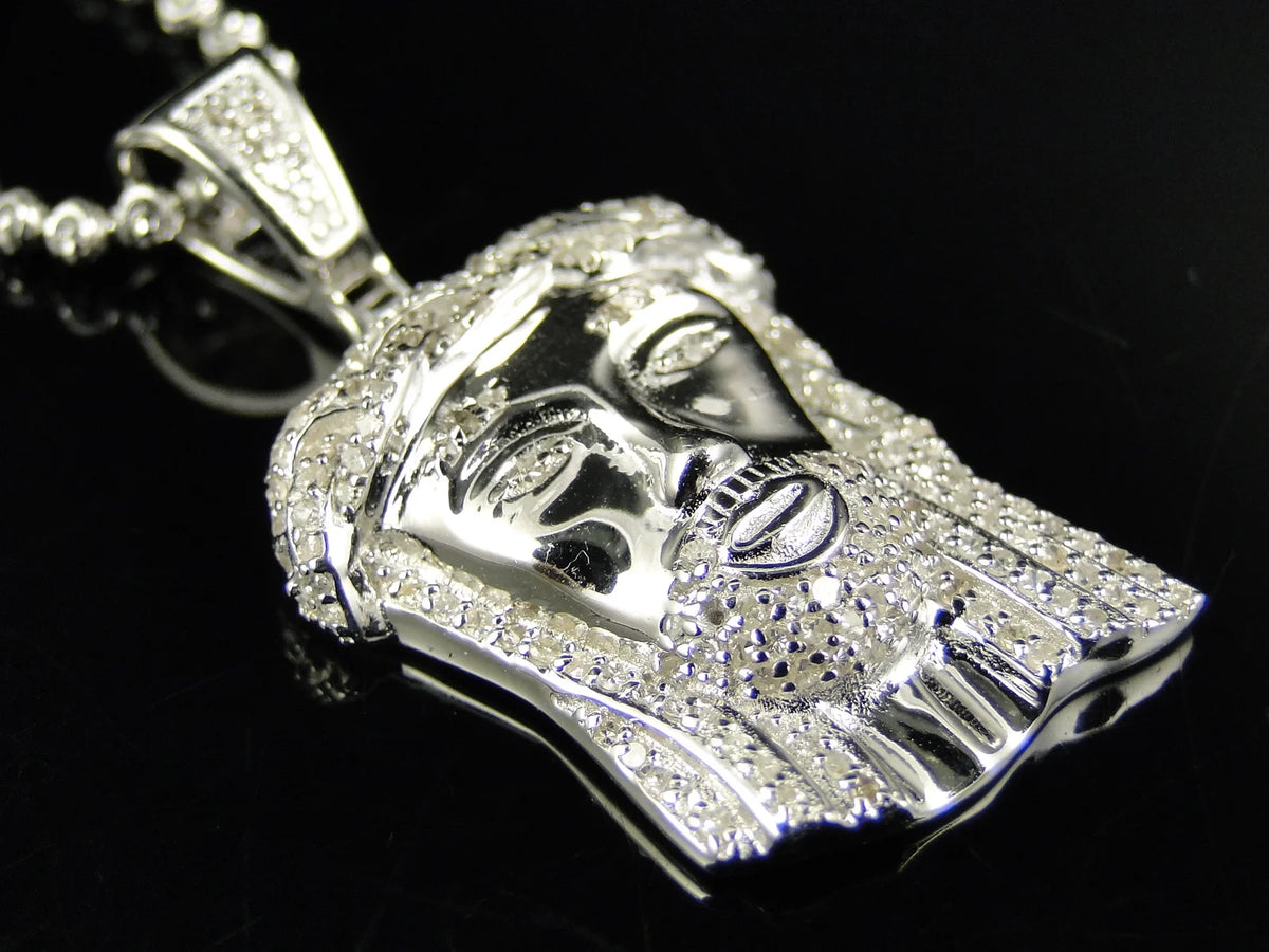 White Gold Finish Jesus Piece Pendant And Chain Q7618