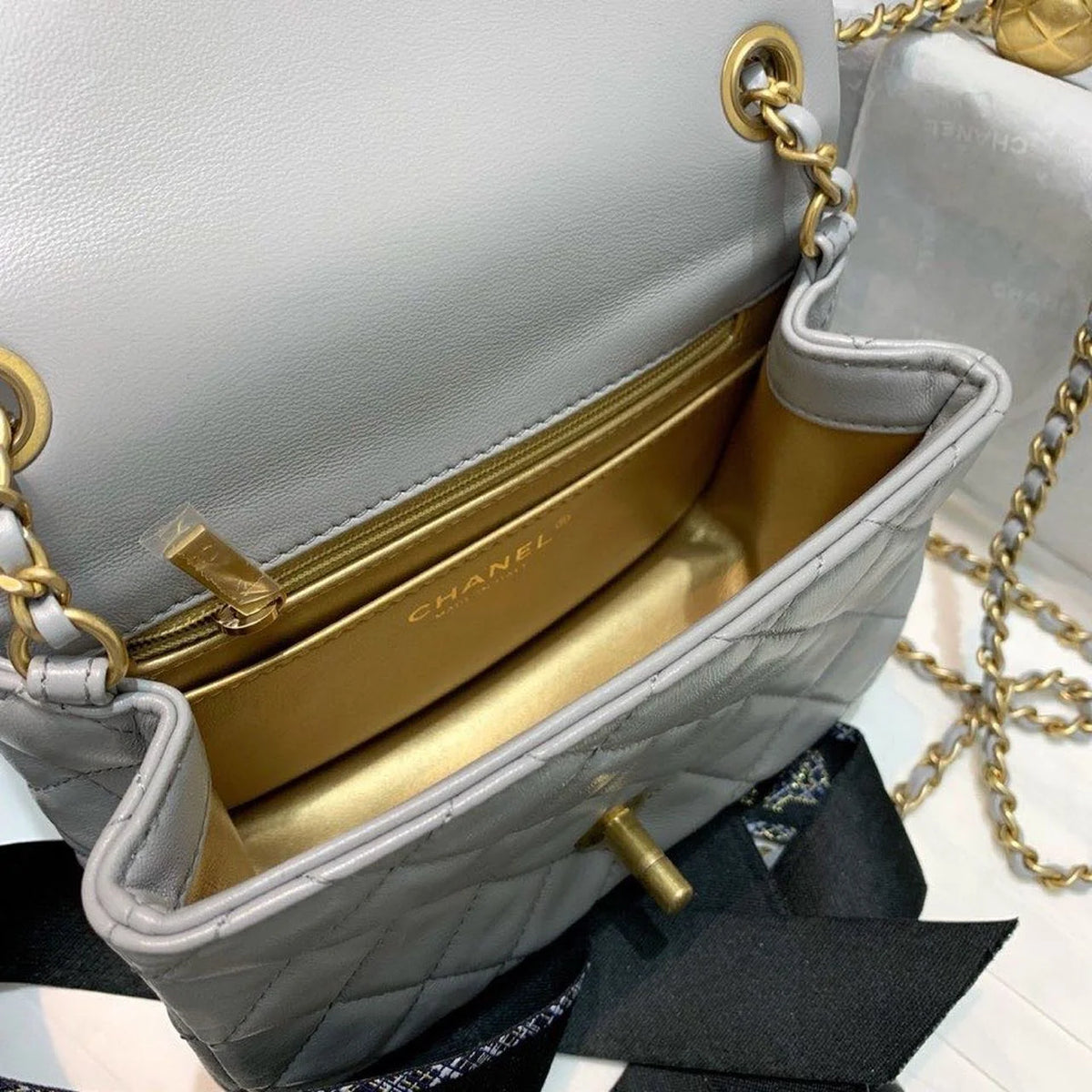 Grey Bag O9902