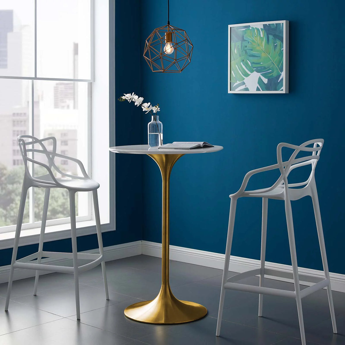 28" Round Wood Top Bar Table B540