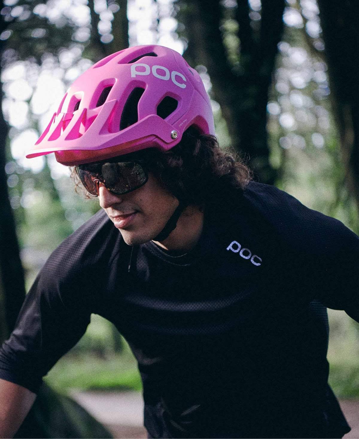 Uranium Black/ Basalt Blue M/L Helmet A629903