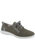 Marnie Gris Snake 10.5 Wide Shoes G42493