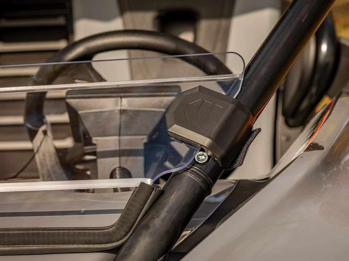 Clear 1/4 Polycarbonate Half Windshield I515