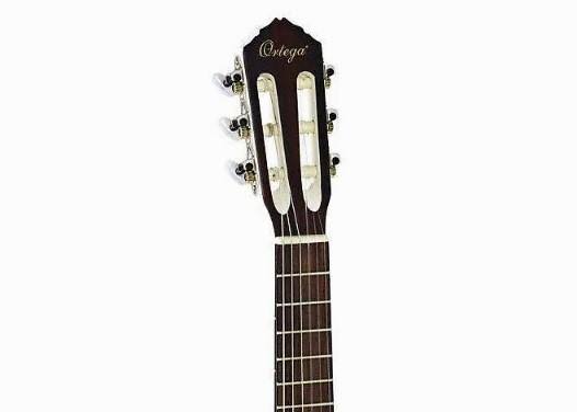 1/4 Size Classical Guitar White D621992