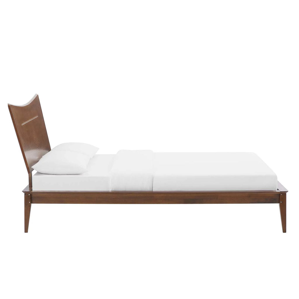 King Wood Platform Bed in Walnut W90567