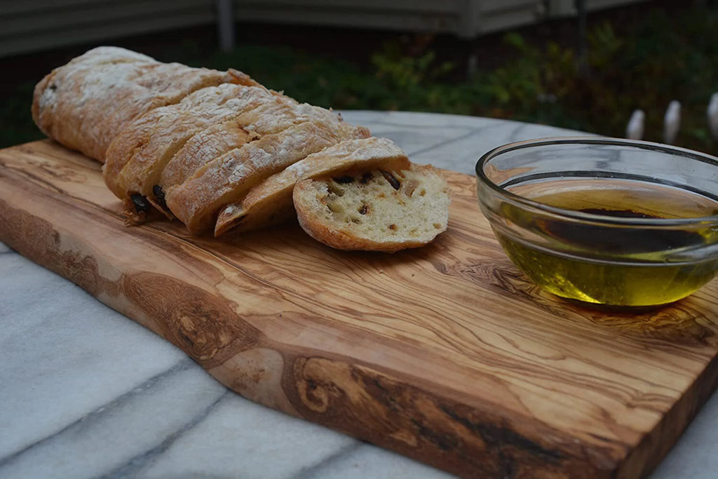 Olive Wood Cutting Board Y670575