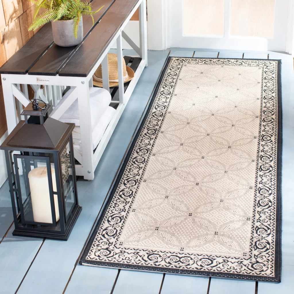 5'3" x 5'3" Round Geometric Indoor/Outdoor Area Rug A52145
