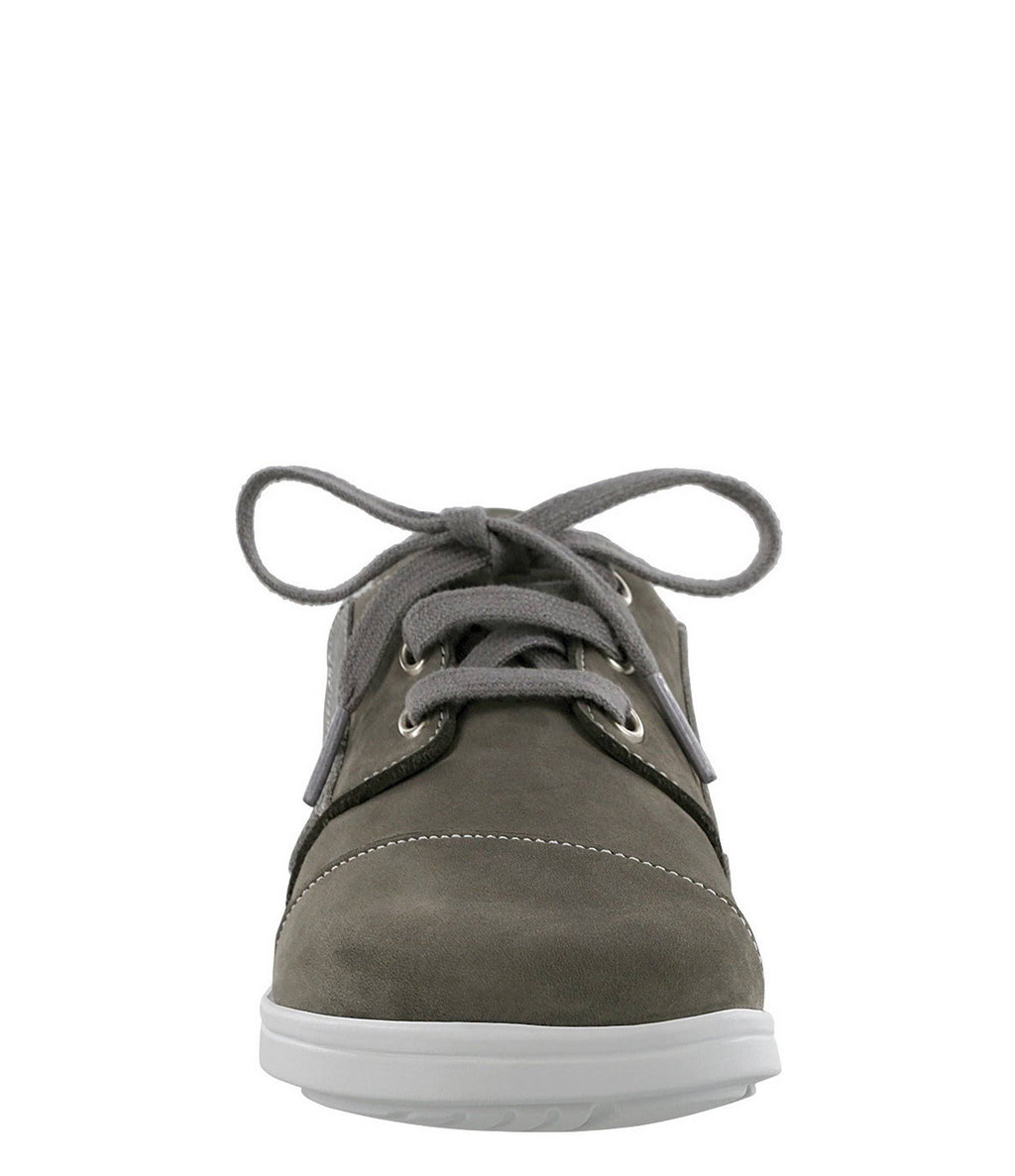 Marnie Gris Snake 10.5 Wide Shoes G42493