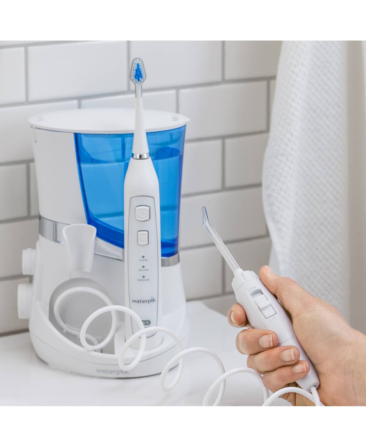 Complete Care 5.0 Water Flosser + Sonic Toothbrush L14660