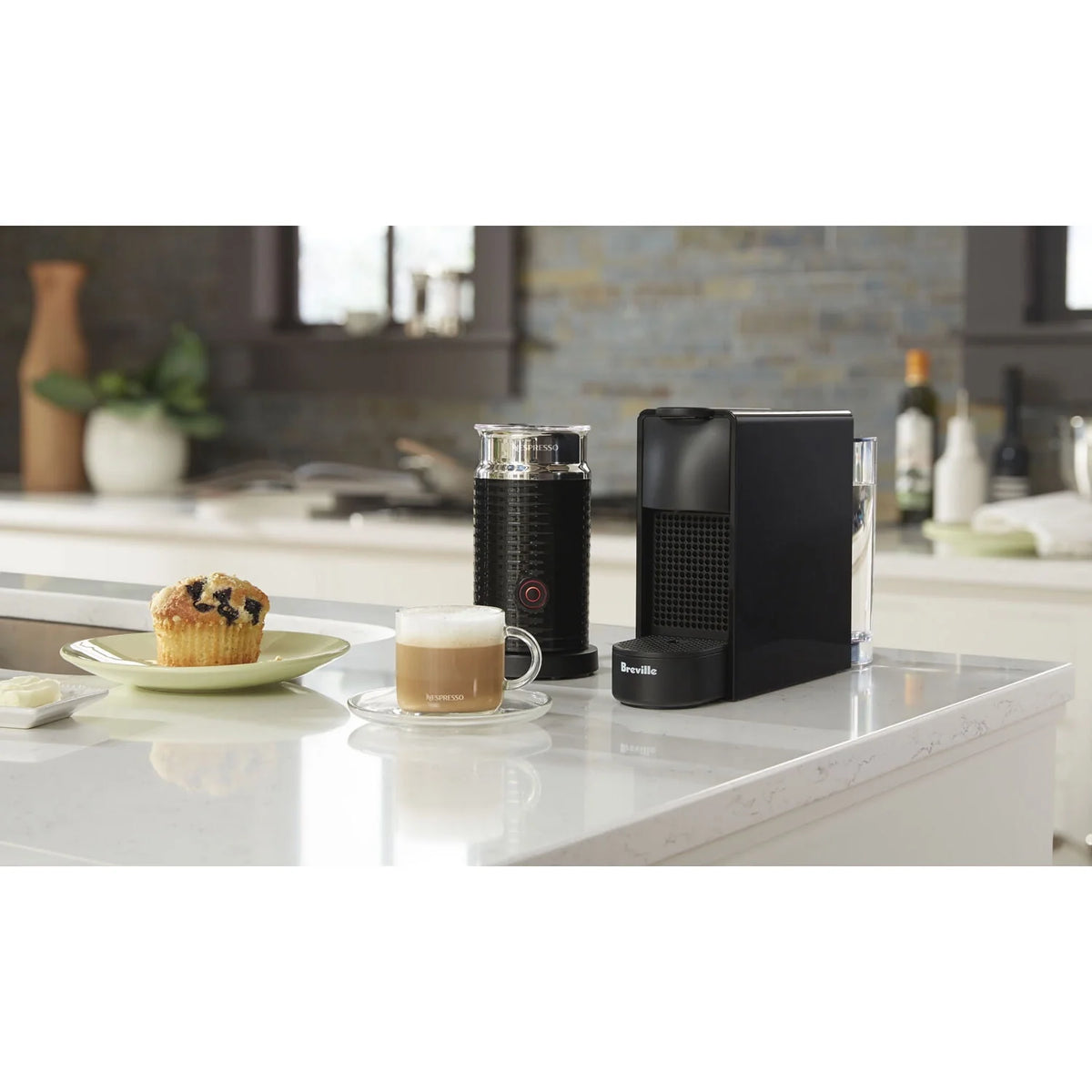 Single-Serve Espresso Machine and Milk Frother R667959