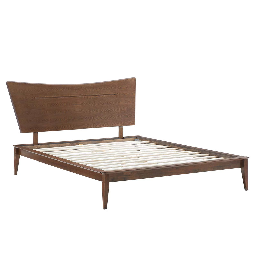 King Wood Platform Bed in Walnut W90567