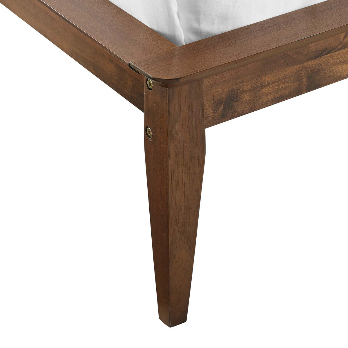 King Wood Platform Bed in Walnut W90567