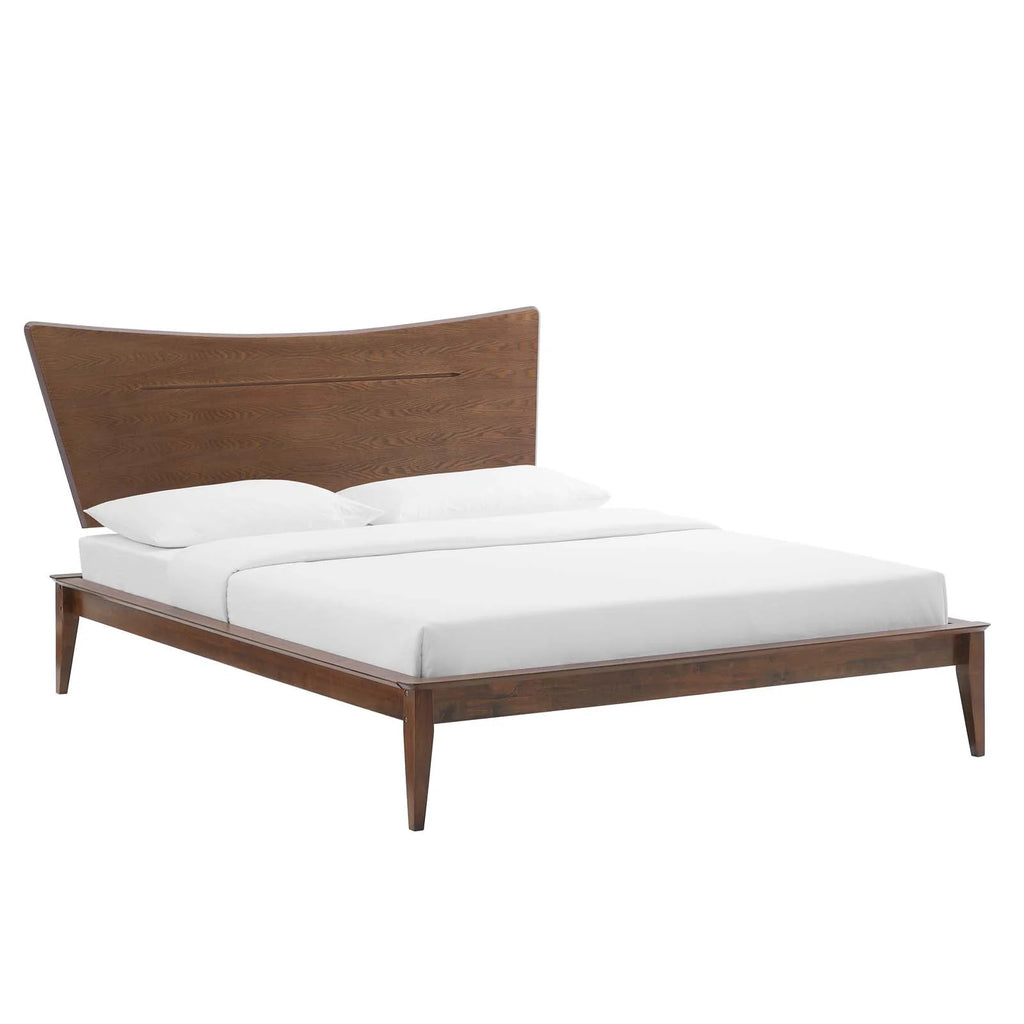 King Wood Platform Bed in Walnut W90567